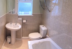 Room 1, Large En-Suite, Bath with over head shower